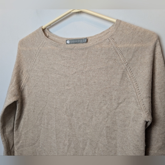 IN CASHMERE Crewneck Women Size Small 100% Cashmere Beige Color 3/4 Sleeves - Picture 2 of 10
